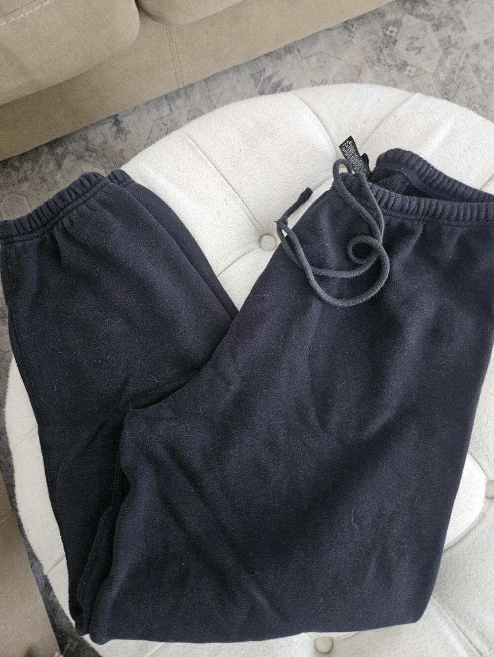 SKIMS Black Sweatpants - Picture 1 of 4